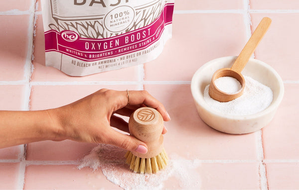 How to Remove Mold From Shower Grout Naturally