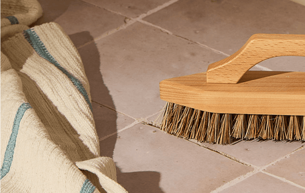 How to Clean Bathroom Grout with Hydrogen Peroxide