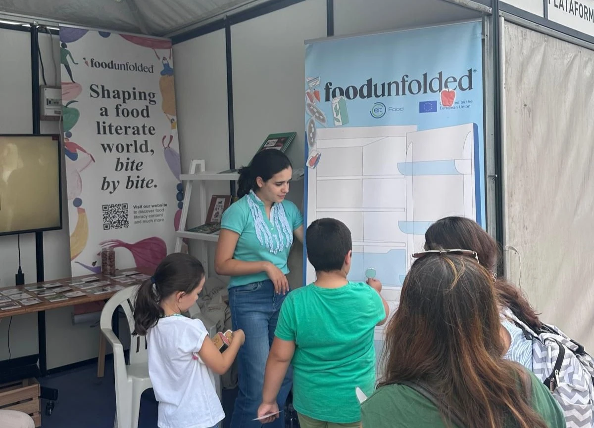 72 Sorrisos e Muitos Sabores: FoodEducators na Feira da Dieta Mediterrânica